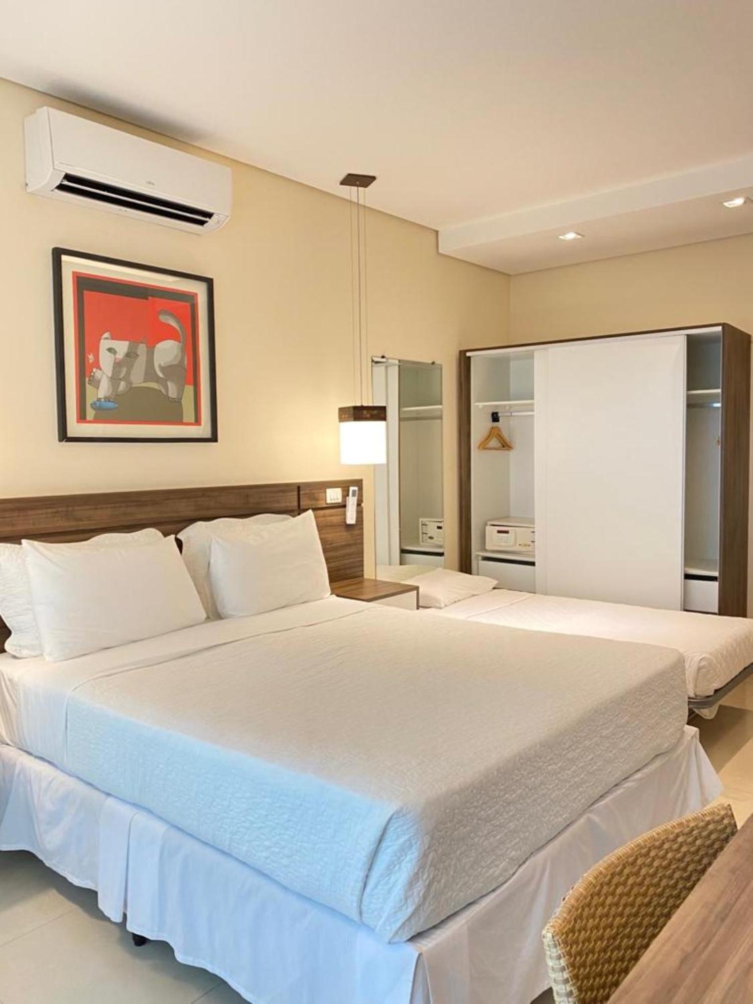 Amora Hotel ماريسياز المظهر الخارجي الصورة