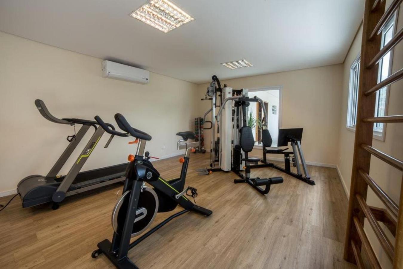 Amora Hotel ماريسياز المظهر الخارجي الصورة